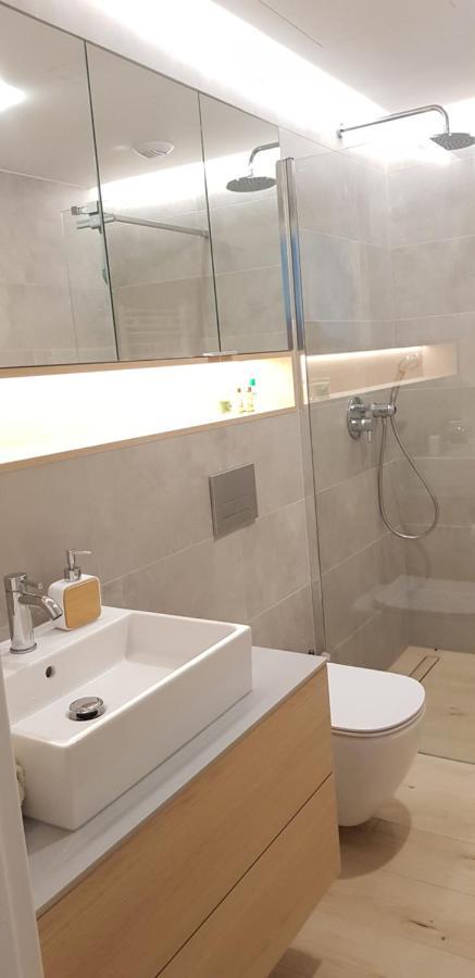 Pinea Baltic - Double Sea View - Apartment Z Widokiem Na Morze Поберово Екстериор снимка